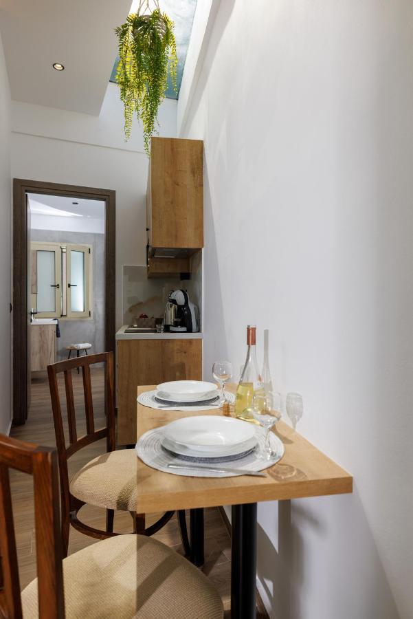 Cathedral Suites (Adults Only) Candia Esterno foto